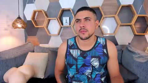 Paul Rivera online show from September 2025 09:59:02 PM