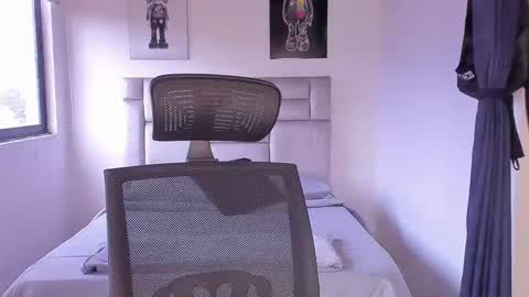 PAUL ROGER online show from February 2025 12:33:02 PM