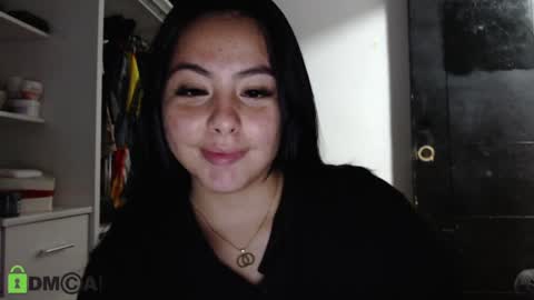Snapshot of paula_torrez chatting on February 2025 11:26:01 PM paula_torrez online show from February 2025 11:26:01 PM