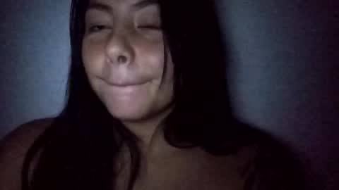 Snapshot of paula_torrez chatting on February 2025 06:03:01 AM paula_torrez online show from February 2025 06:03:01 AM