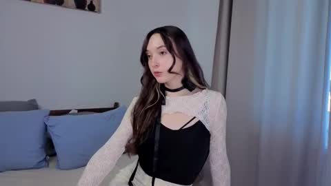 Snapshot of paulaharris chatting on October 2025 12:08:02 PM Alice online show from October 2025 12:08:02 PM