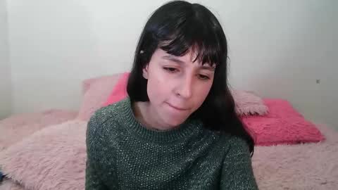 Snapshot of paulainblue chatting on February 2025 05:37:01 AM online show from February 2025 05:37:01 AM