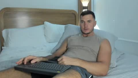 Snapshot of paulblack021 chatting on May 2026 03:36:01 AM paulblack021 online show from May 2026 03:36:01 AM