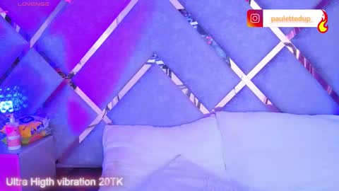 Snapshot of paulette_dupont_ chatting on February 2026 04:30:01 AM paulette_dupont_ online show from February 2026 04:30:01 AM