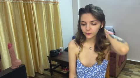 Isla  Chase online show from January 2025 05:26:01 PM