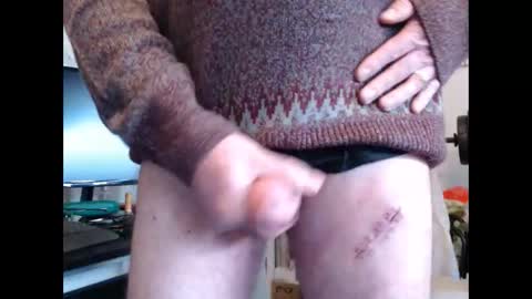 Snapshot of paulie120464 chatting on December 2024 02:49:02 PM paulie120464 online show from December 2024 02:49:02 PM