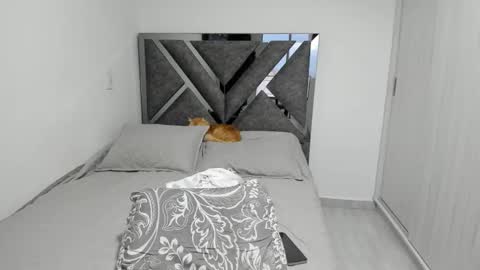 Paulina online show from February 2026 10:39:01 PM