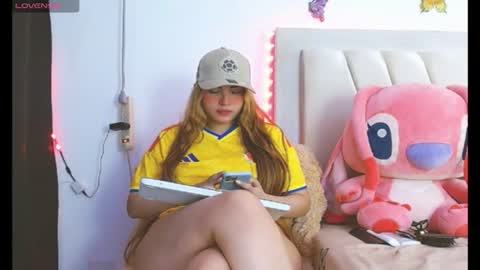 Snapshot of paulina_quintero18 chatting on June 2026 05:13:02 AM Pau online show from June 2026 05:13:02 AM