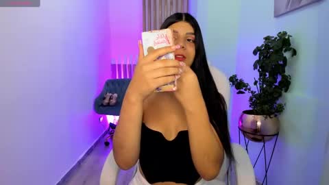 Snapshot of paulinabelle chatting on February 2025 04:53:01 AM Paulina Belle online show from February 2025 04:53:01 AM