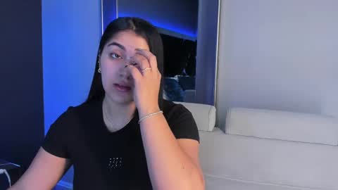 Paulina online show from October 2025 12:03:02 PM