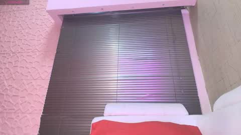 Snapshot of paulinasaeenz chatting on February 2025 12:34:02 PM PaulinaSaennz online show from February 2025 12:34:02 PM