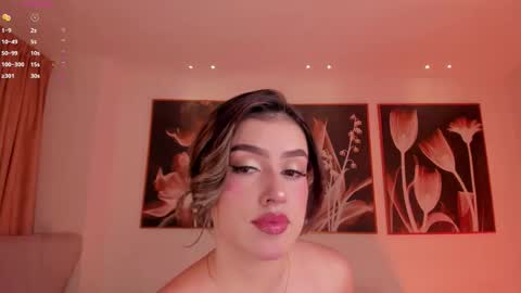 Paulina Santos  online show from December 2025 09:01:01 PM