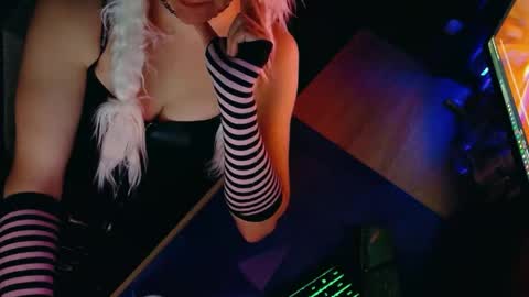 Snapshot of paulinetranspl chatting on May 2026 11:00:02 PM ensui online show from May 2026 11:00:02 PM