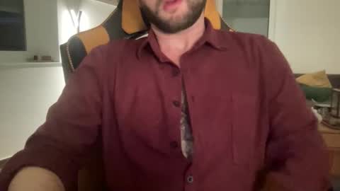 love bush online show from November 2025 10:31:02 PM