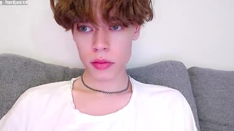 Snapshot of pawclaw chatting on November 2025 09:38:02 PM pawclaw online show from November 2025 09:38:02 PM