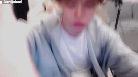 pawclaw online show from April 2026 10:54:02 PM