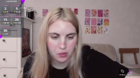 Allisses online show from March 2025 08:29:02 PM