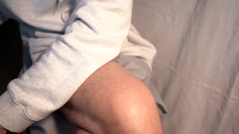 Snapshot of pboytobi23 chatting on January 2025 10:21:02 AM tobi online show from January 2025 10:21:02 AM