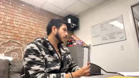 Snapshot of pchav chatting on November 2025 05:46:02 PM Pete online show from November 2025 05:46:02 PM