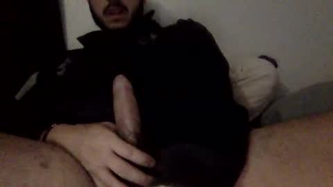 Snapshot of pchav chatting on November 2025 11:32:02 PM Pete online show from November 2025 11:32:02 PM