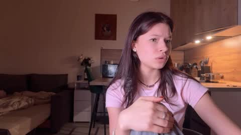 Snapshot of peaceful_oblivion chatting on September 2025 07:05:01 PM Sandra Next Stream pm MSK 5 pm UTC1pm EDT online show from September 2025 07:05:01 PM