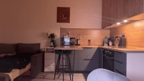 Snapshot of peaceful_oblivion chatting on September 2025 06:57:02 PM Sandra Next Stream pm MSK 5 pm UTC1pm EDT online show from September 2025 06:57:02 PM