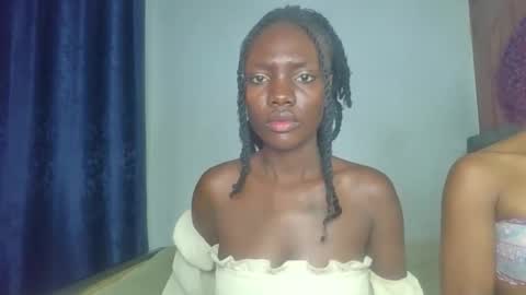 peach_ebonny online show from April 2026 09:26:02 PM