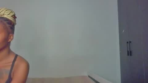 peach_ebonny online show from April 2026 02:51:02 AM