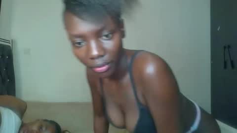 peach_ebonny online show from May 2026 06:47:02 PM