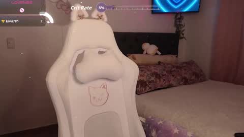 peacherry_ online show from February 2026 12:17:02 AM