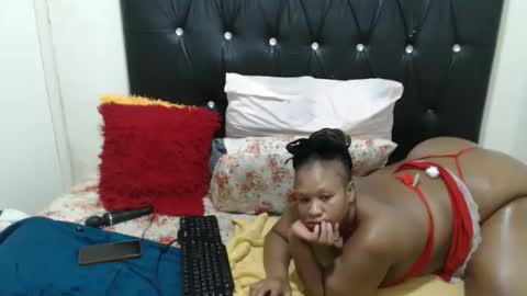 peachesx25 online show from June 2026 03:01:01 AM