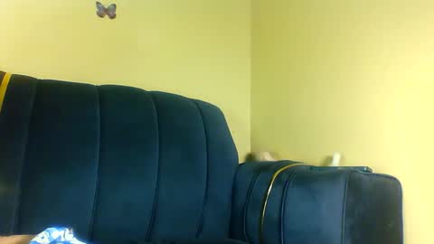 Snapshot of peachy_mummie chatting on November 2025 12:47:01 AM peachie online show from November 2025 12:47:01 AM