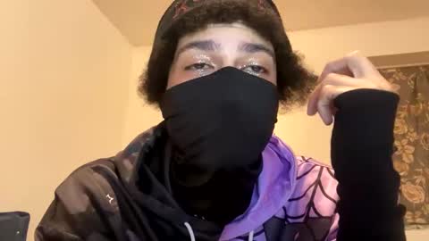 Snapshot of peachy_plum chatting on October 2025 06:16:02 AM Peachy online show from October 2025 06:16:02 AM