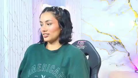 Snapshot of peachy_tay chatting on July 2026 11:26:02 AM peachy_tay online show from July 2026 11:26:02 AM