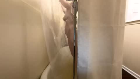 PeachyObsession online show from March 2026 12:54:01 AM