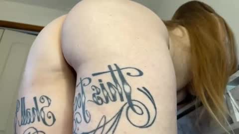 Snapshot of peachyykat chatting on November 2025 01:57:01 PM kat online show from November 2025 01:57:01 PM