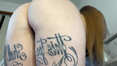 Snapshot of peachyykat chatting on November 2025 01:35:02 PM kat online show from November 2025 01:35:02 PM