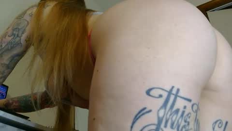 Snapshot of peachyykat chatting on November 2025 12:48:01 PM kat online show from November 2025 12:48:01 PM