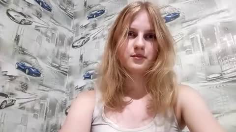 Snapshot of pebblepeck chatting on July 2026 09:19:01 PM Sophie online show from July 2026 09:19:01 PM