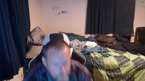 Snapshot of pecker40 chatting on January 2025 01:28:02 AM pecker40 online show from January 2025 01:28:02 AM