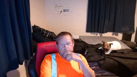 Snapshot of pecker40 chatting on October 2025 01:40:01 AM pecker40 online show from October 2025 01:40:01 AM