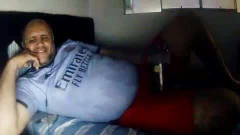 Snapshot of pedrofalfan chatting on October 2025 03:20:02 AM Pedro online show from October 2025 03:20:02 AM