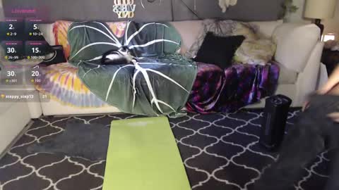 NEXT CHILL SESH  1130 930pm -ish PEEK online show from November 2025 03:00:01 PM