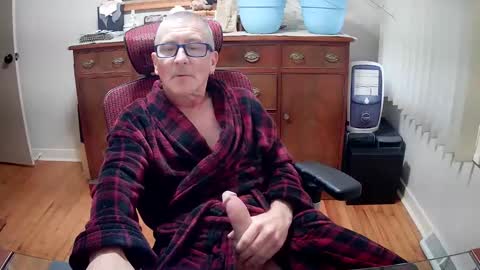 peepingmale online show from March 2025 12:20:01 PM