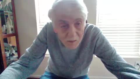 Snapshot of pem1650 chatting on October 2025 06:47:01 PM pem1650 online show from October 2025 06:47:01 PM