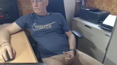 Pemue65 online show from May 2026 06:20:01 AM