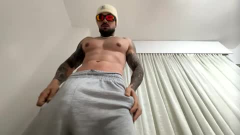 Snapshot of penebunny chatting on December 2025 06:41:02 AM penebunny online show from December 2025 06:41:02 AM