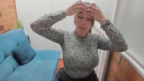 Penelope online show from March 2026 06:57:01 PM