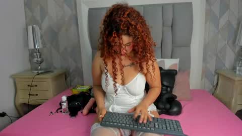  Penelope  online show from May 2026 03:46:01 AM