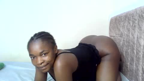 pengcaramell2 online show from April 2026 10:32:02 AM